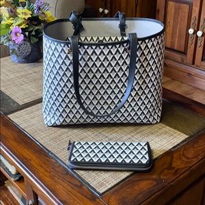 Vince Camuto Leila large tote & matching wallet
